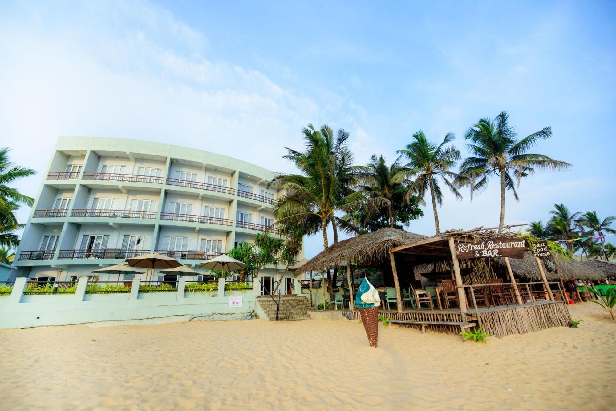 Hotel Refresh Blue Hikkaduwa Exterior photo